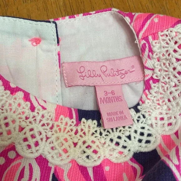 Lilly Pulitzer CoCo Safari Print Fuchsia Pink and Navy Back Button Dress - Picture 4 of 9